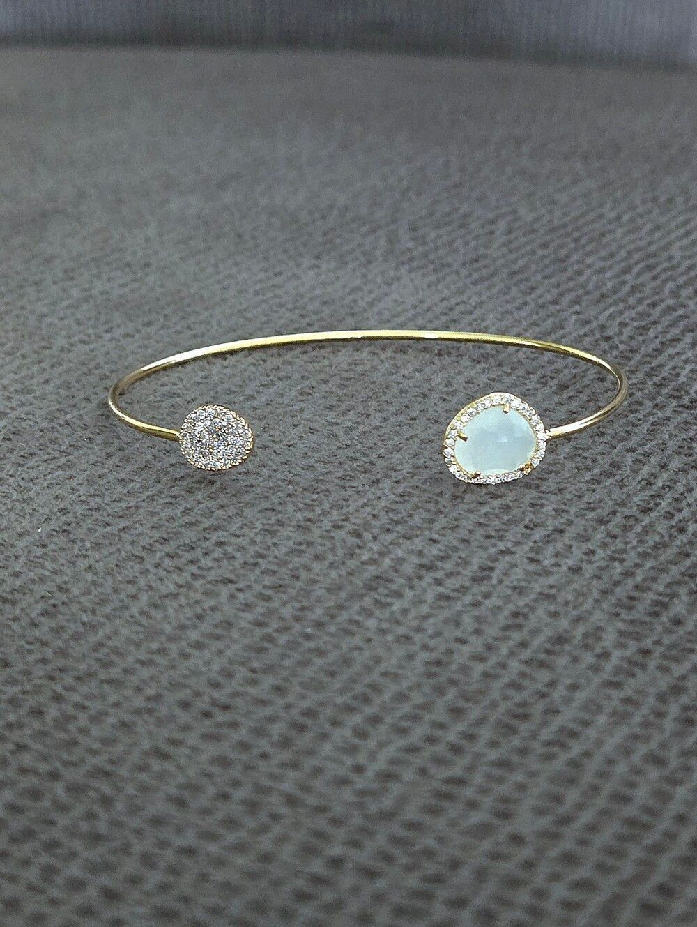 Dainty Open Ended Bracelet - NWOT - Picture 10 of 15